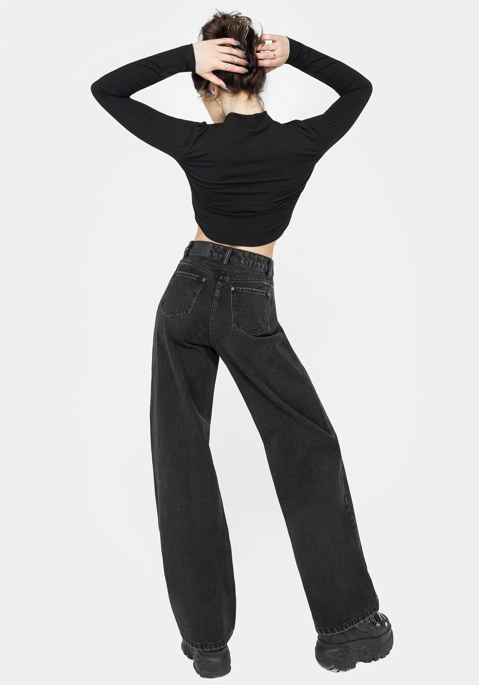 Tarantism Embroidered Wide Leg Jeans - Image 7