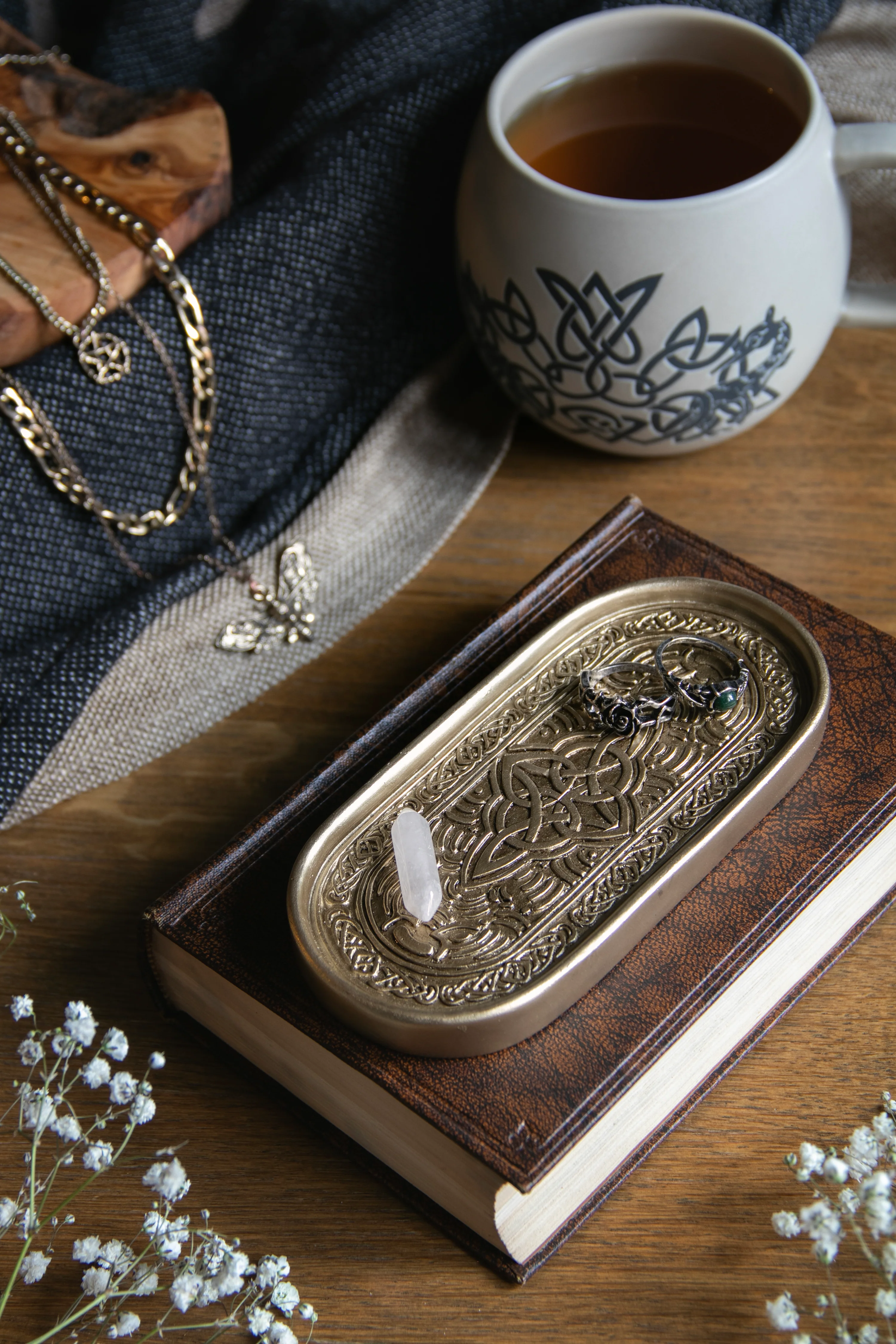 Targe Shield Trinket Dish - Image 2