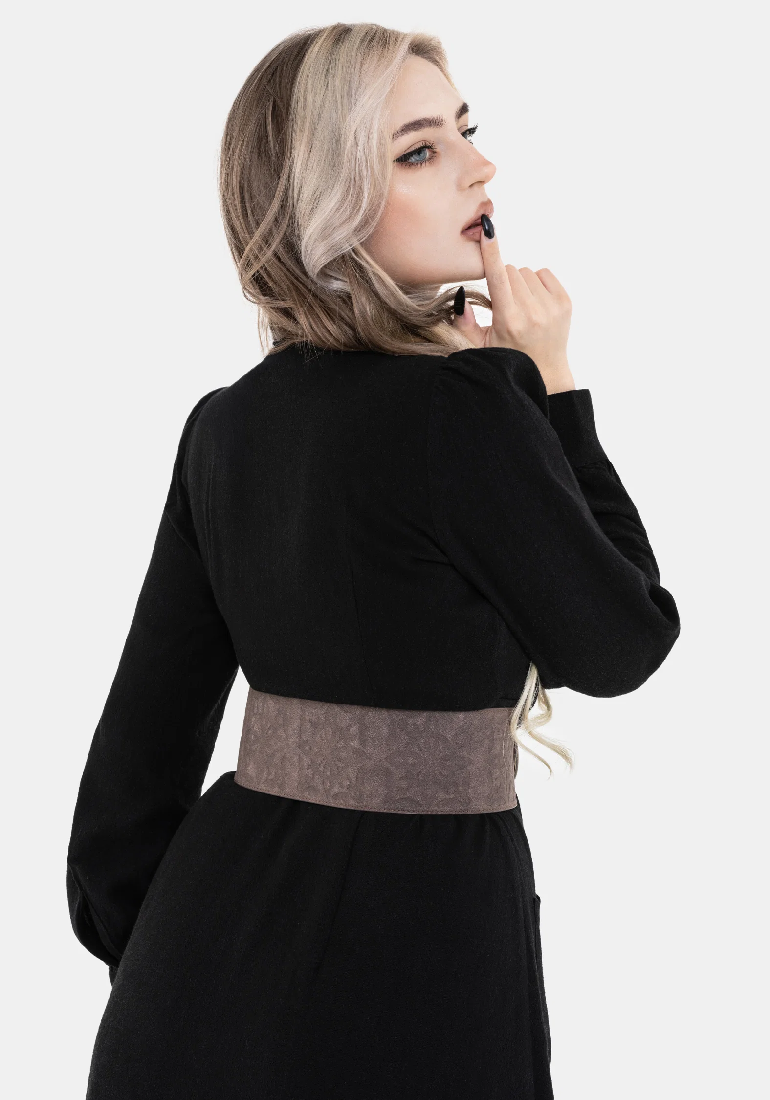 Tessara Celtic Knot Waist Belt - Image 5