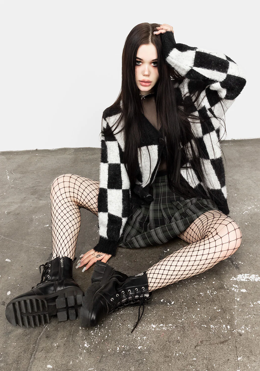 Two-Tone Checkerboard Cardigan - Image 9