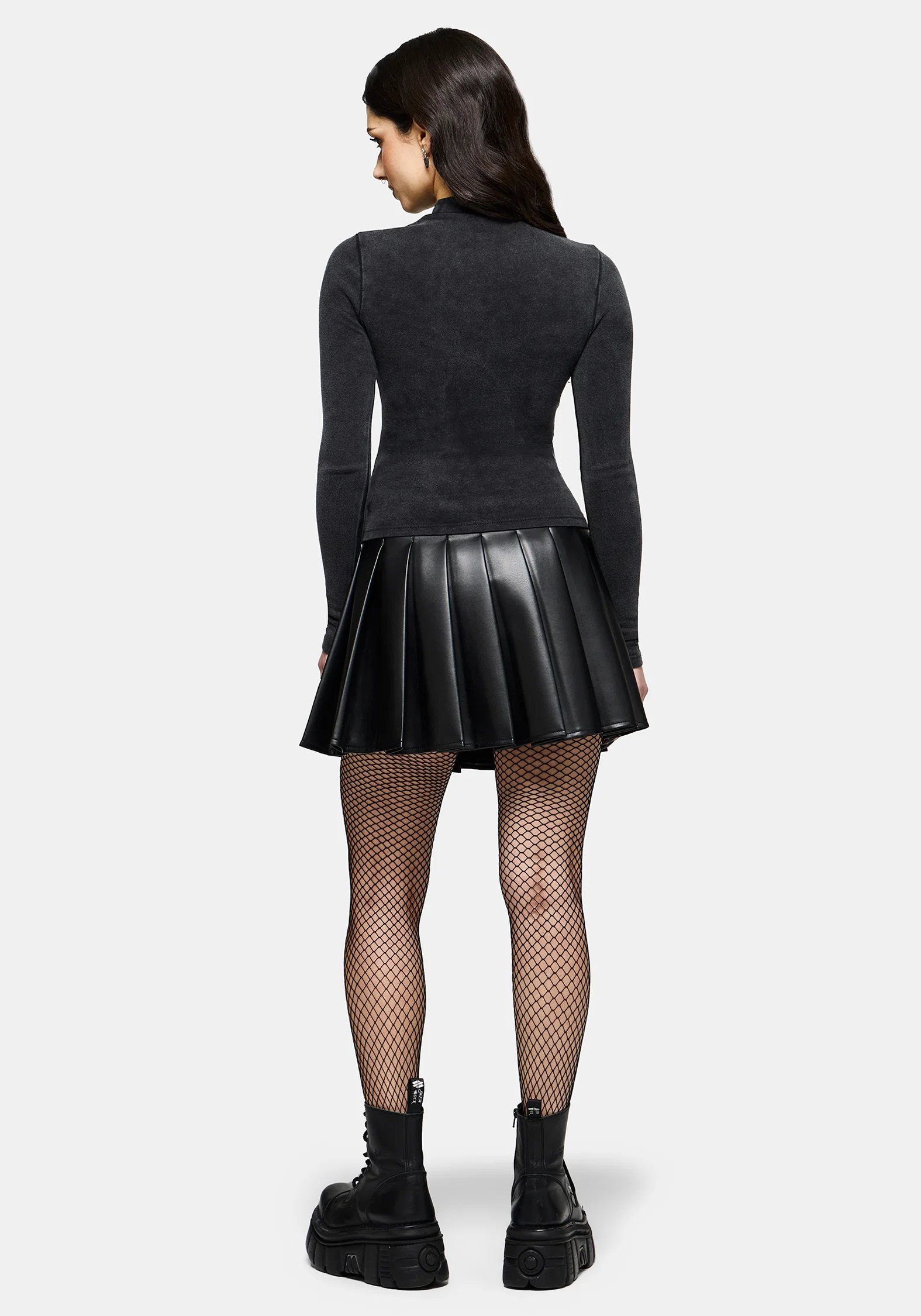 Uma Embroidered Seamed Ribbed Long Sleeved Top - Image 3