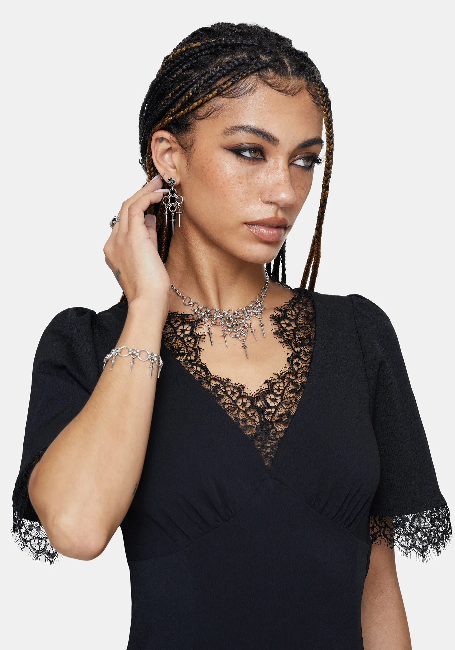 Vanthrax Chainmail Sword Choker - Image 6