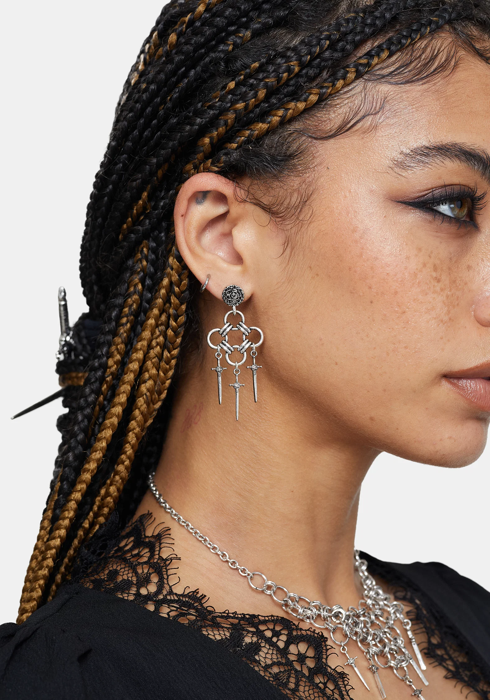 Vanthrax Chainmail Sword Drop Earrings - Image 4