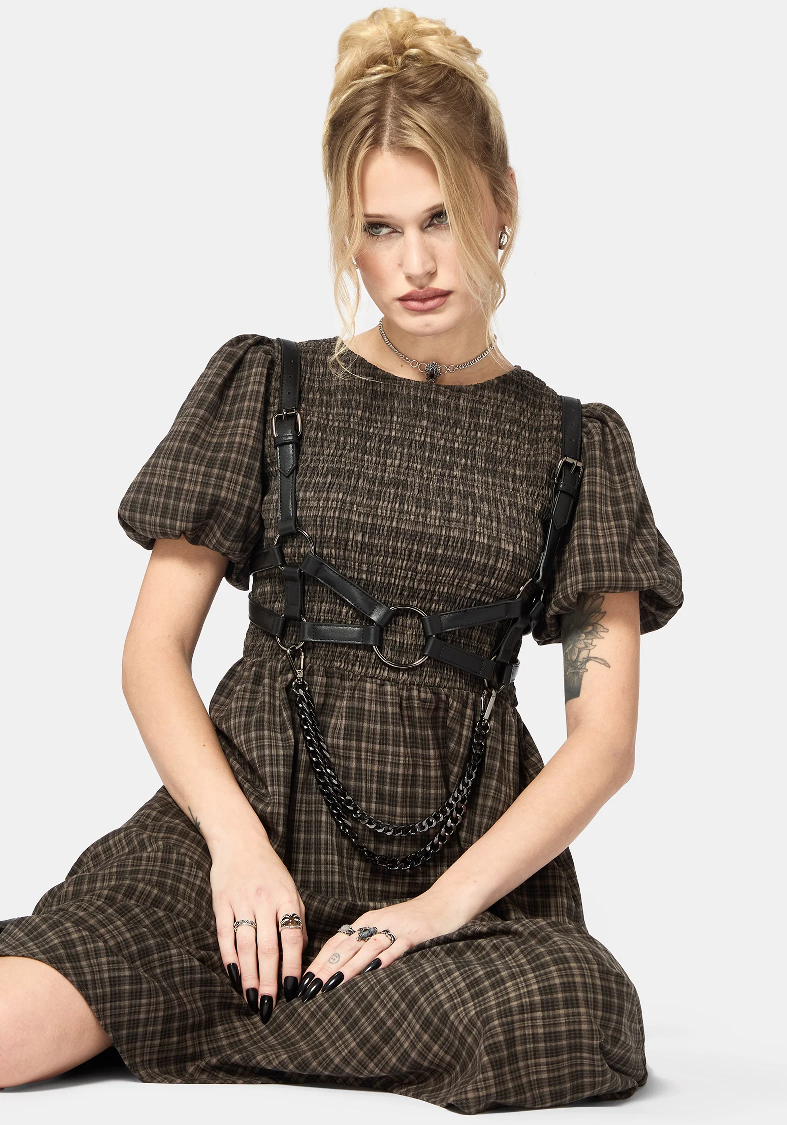 Velen Cut Out Chain Harness - Image 6