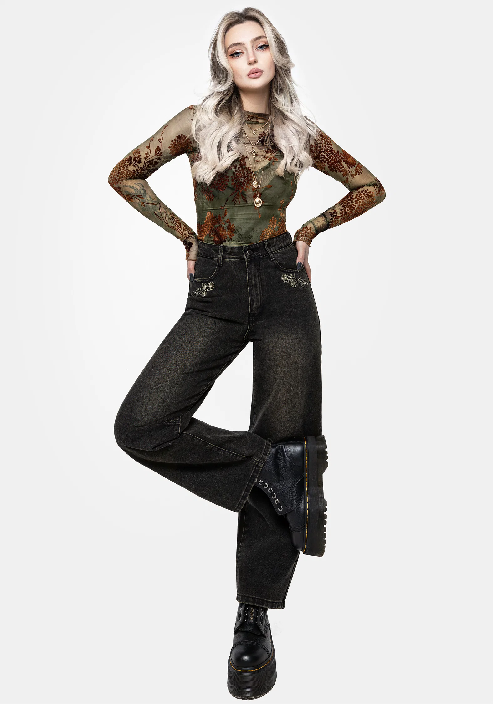 Veltha Floral Embroidered Denim Barrel Leg Jeans - Image 4