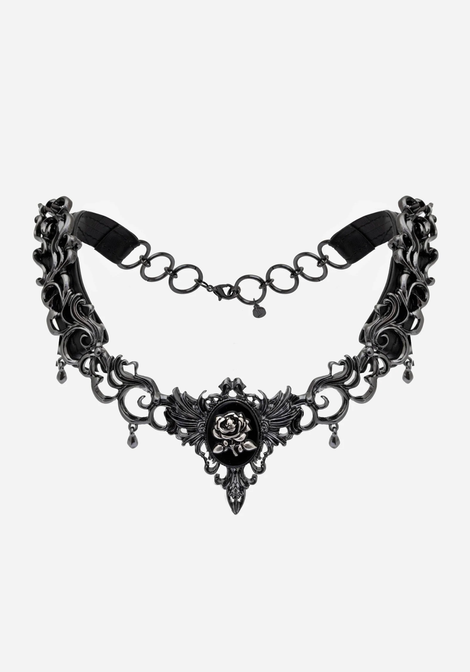 Velthra Rose Cameo Necklace - Image 3
