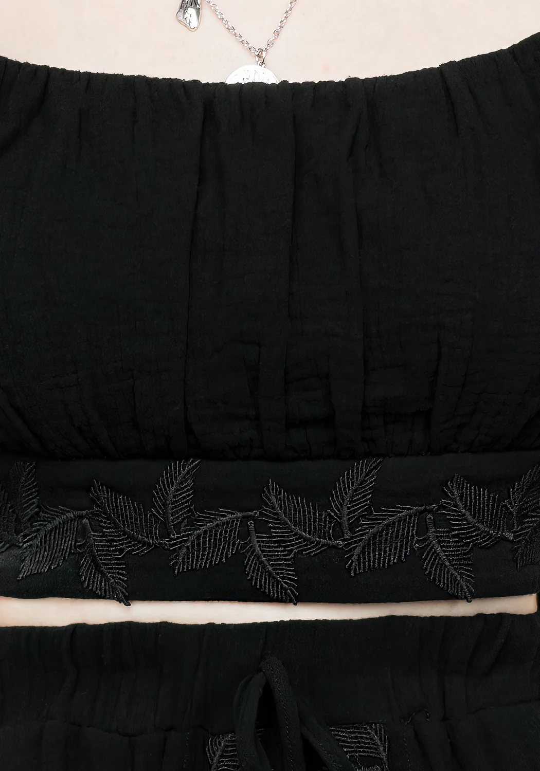 Vine Textured Crop Top - Image 2