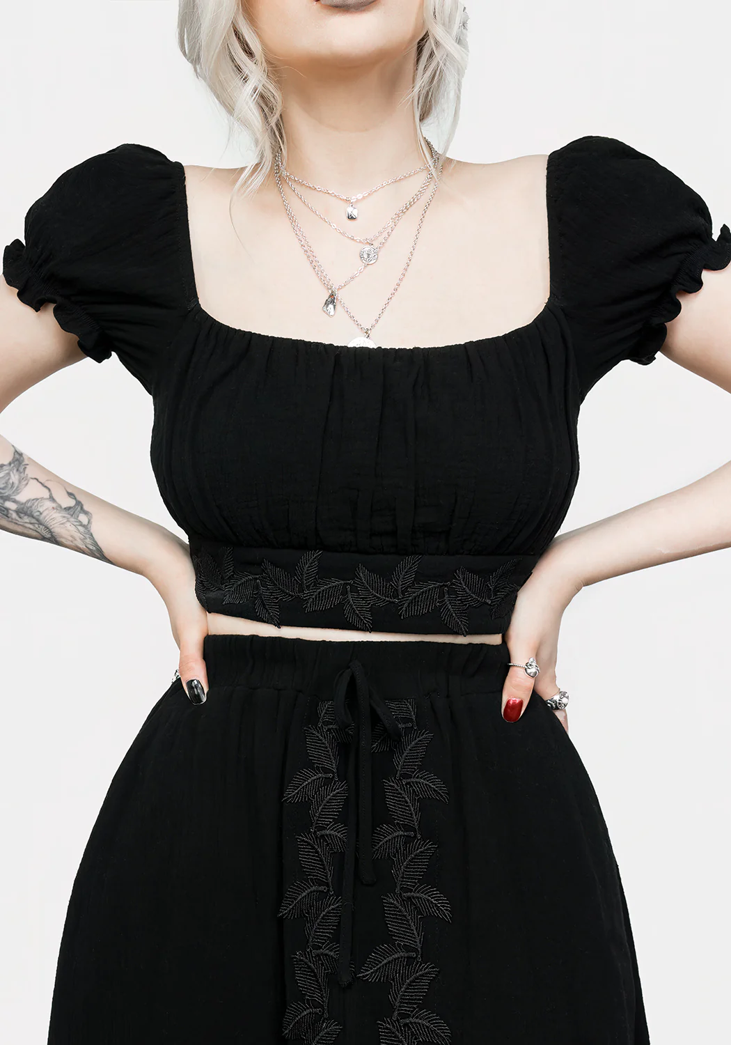 Vine Textured Crop Top - Image 4