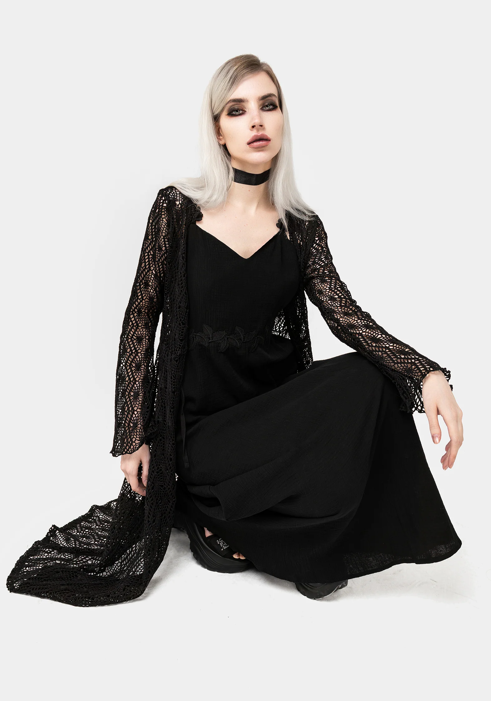 Vine V-Neck Maxi Dress - Image 5