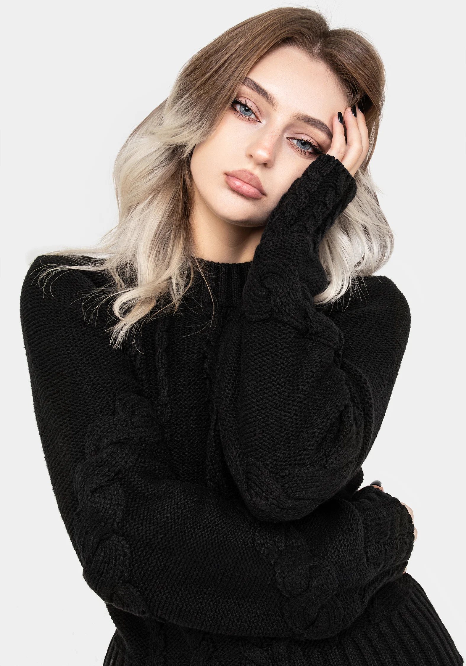 Virda Cable Knit Twist Jumper - Image 5