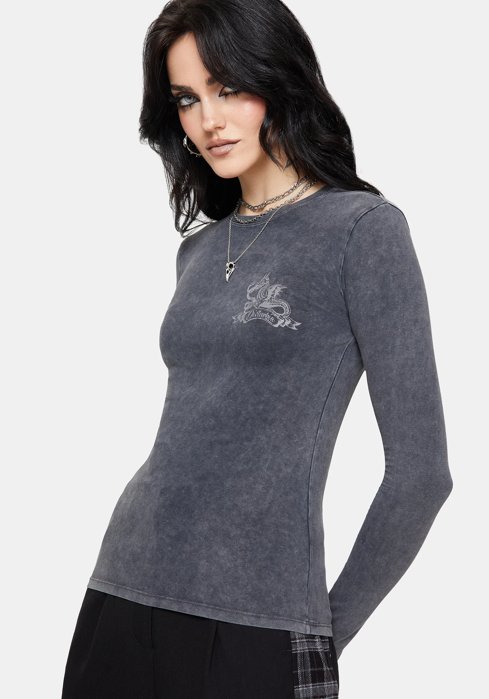 Wyn Dragon Long Sleeved Fitted Tee - Image 4