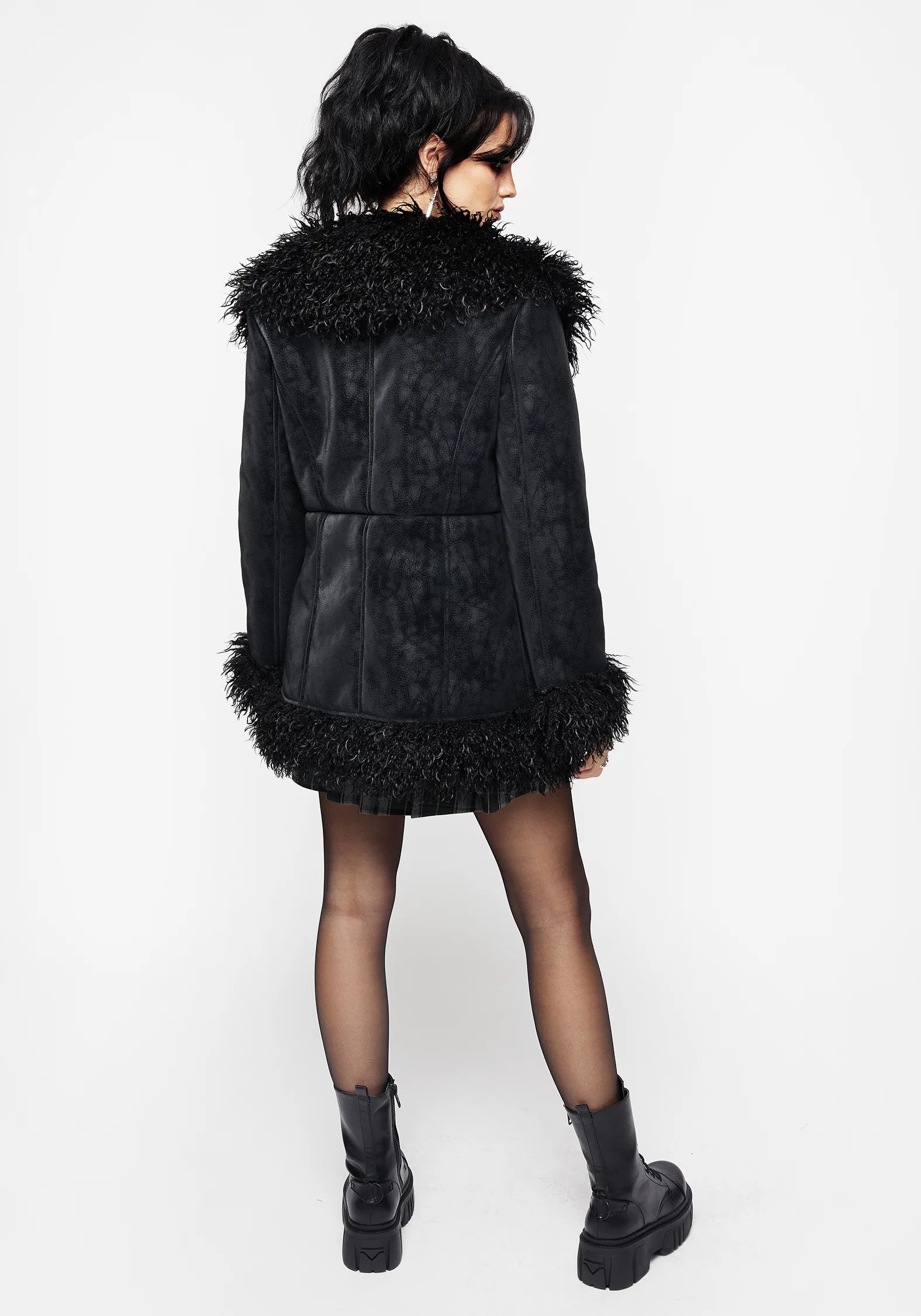 Ygritte Faux Fur Coat - Image 4