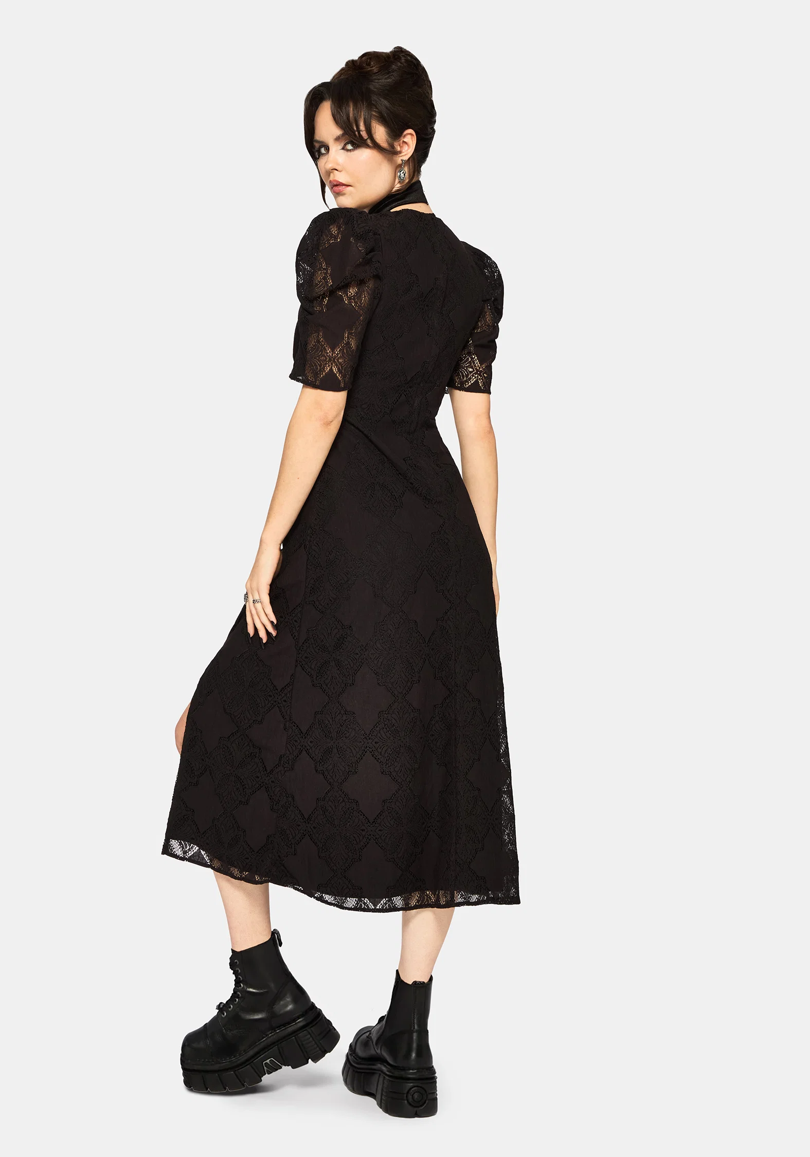Zephyr Crossed Lace Midaxi Dress - Image 3