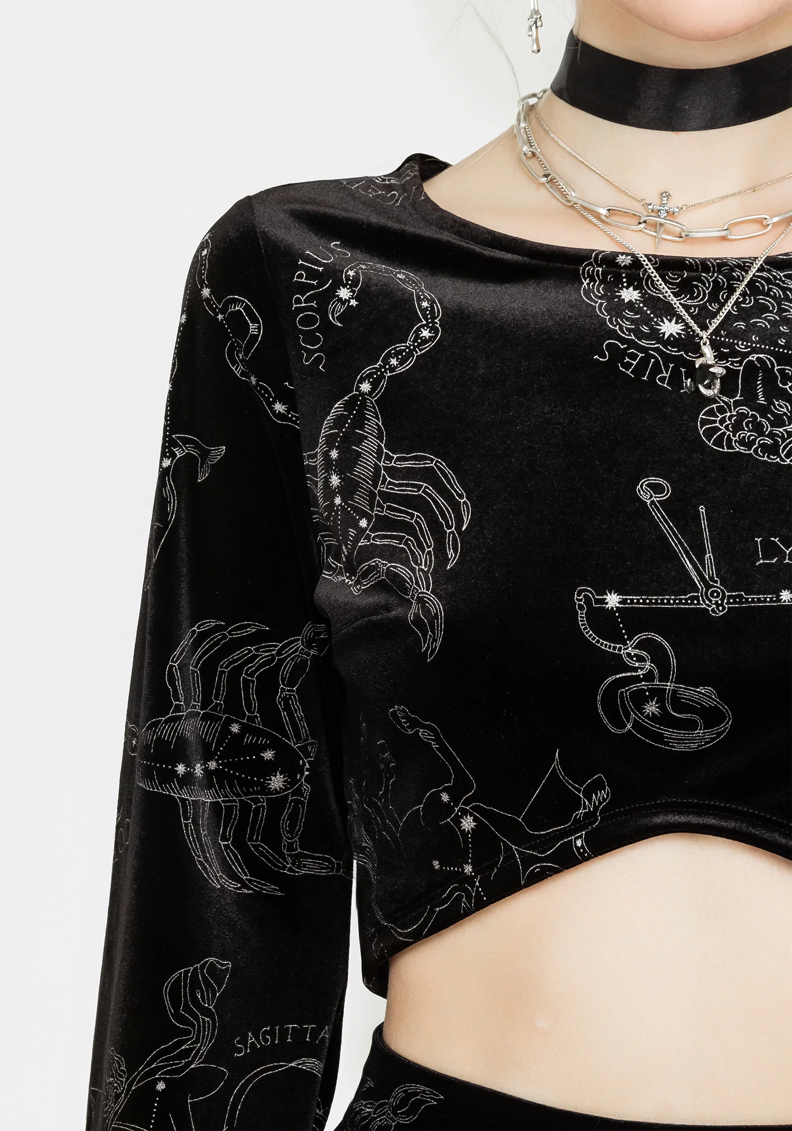 Zodiac Foil Print Flute Sleeve Crop Top - Image 2