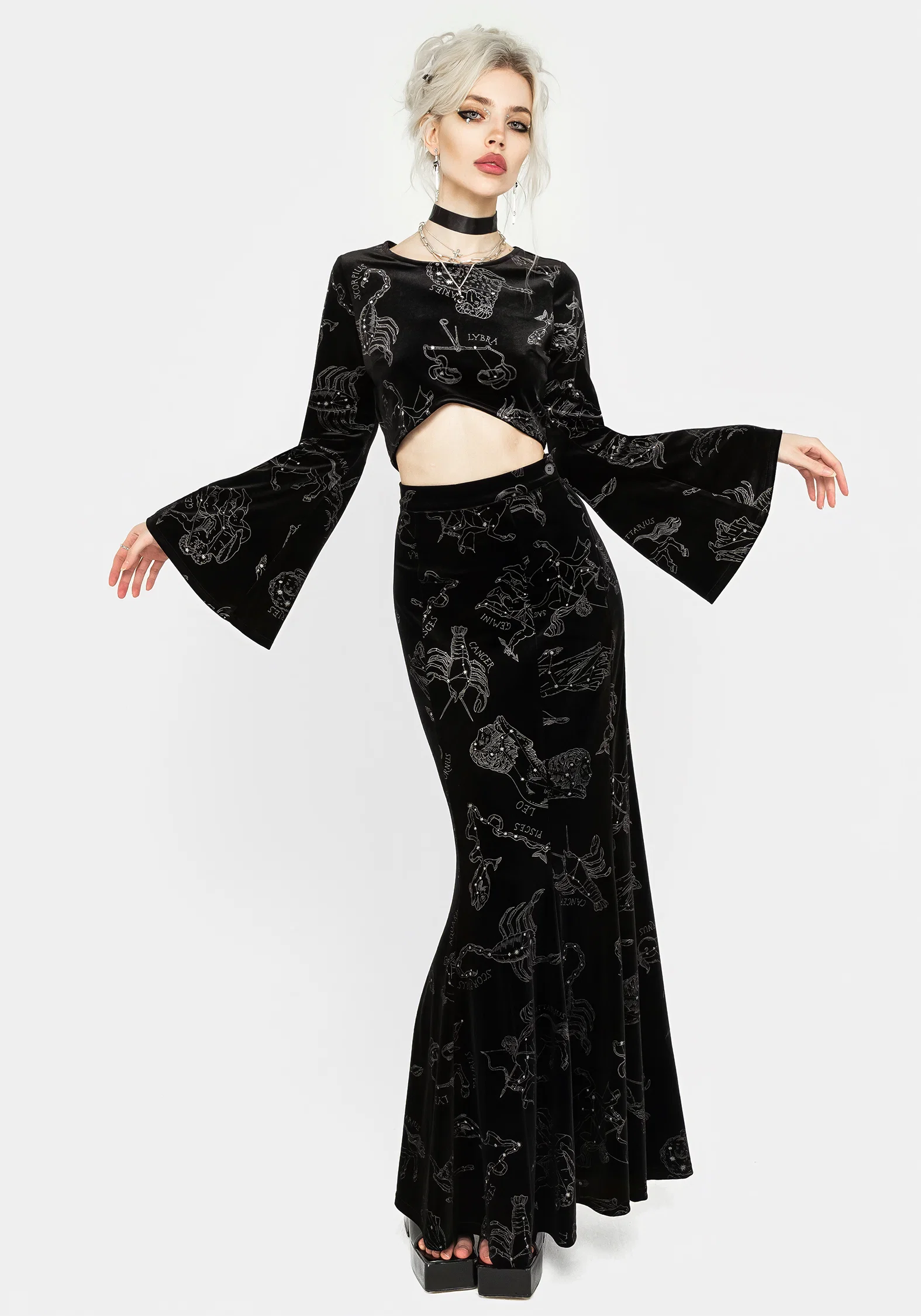 Zodiac Foil Print Flute Sleeve Crop Top - Image 7